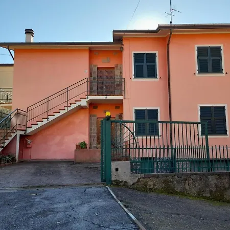 Giuly's House Holiday home *